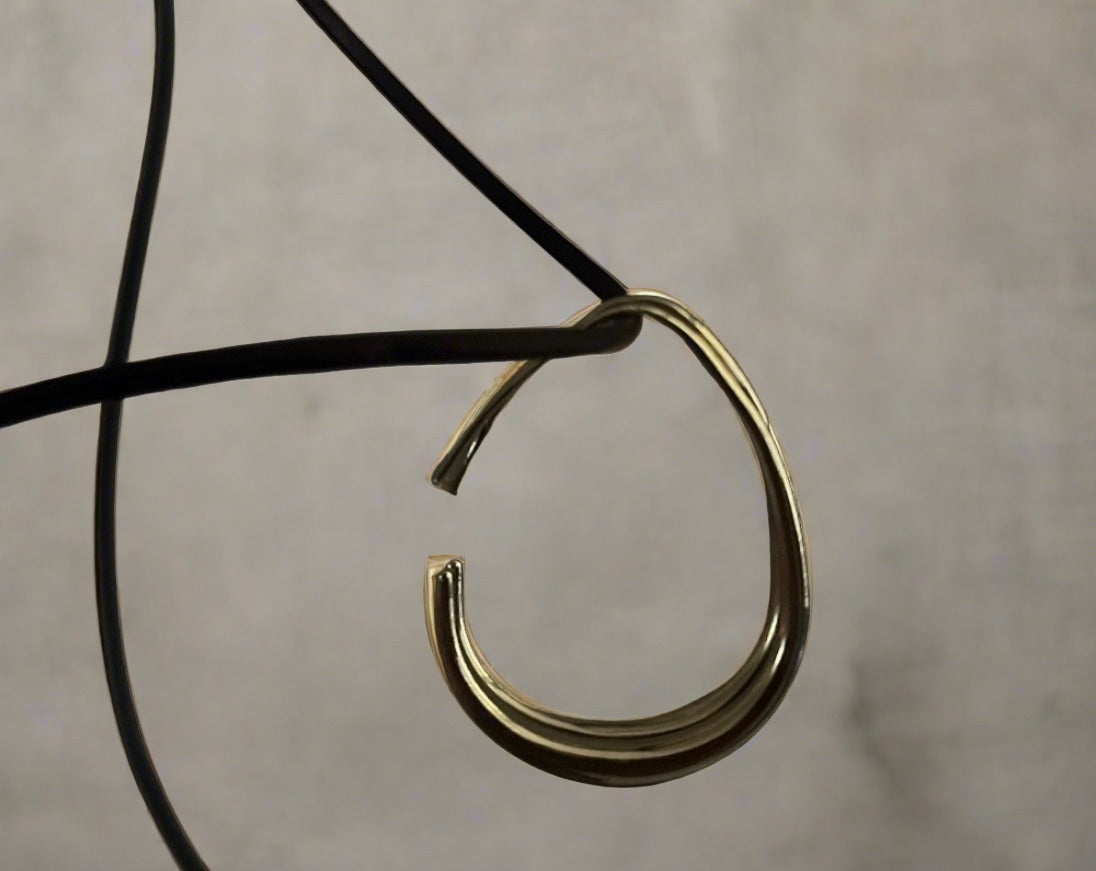 Minimalistic Gold Hoops