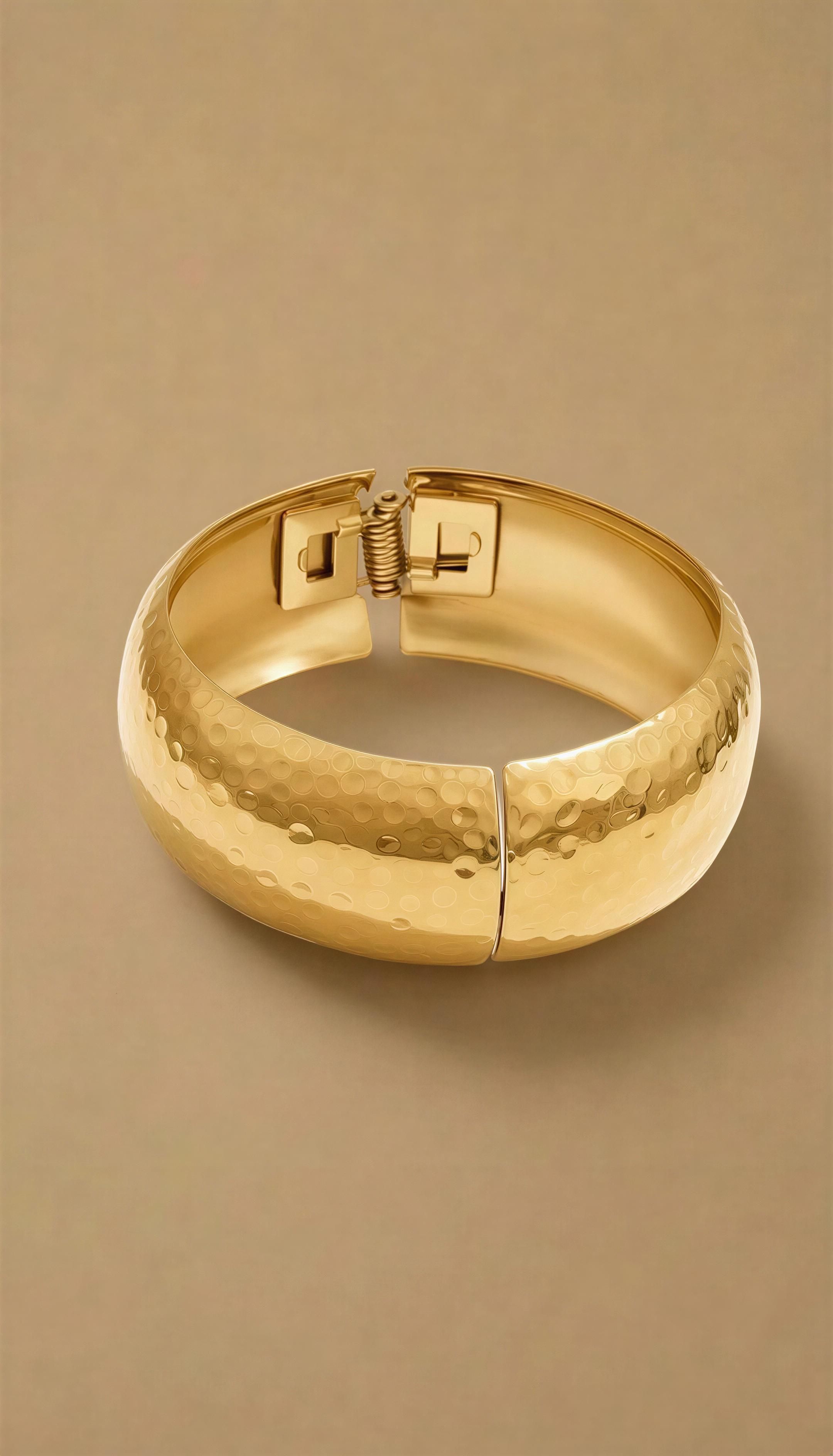 Lumiere Cuffs