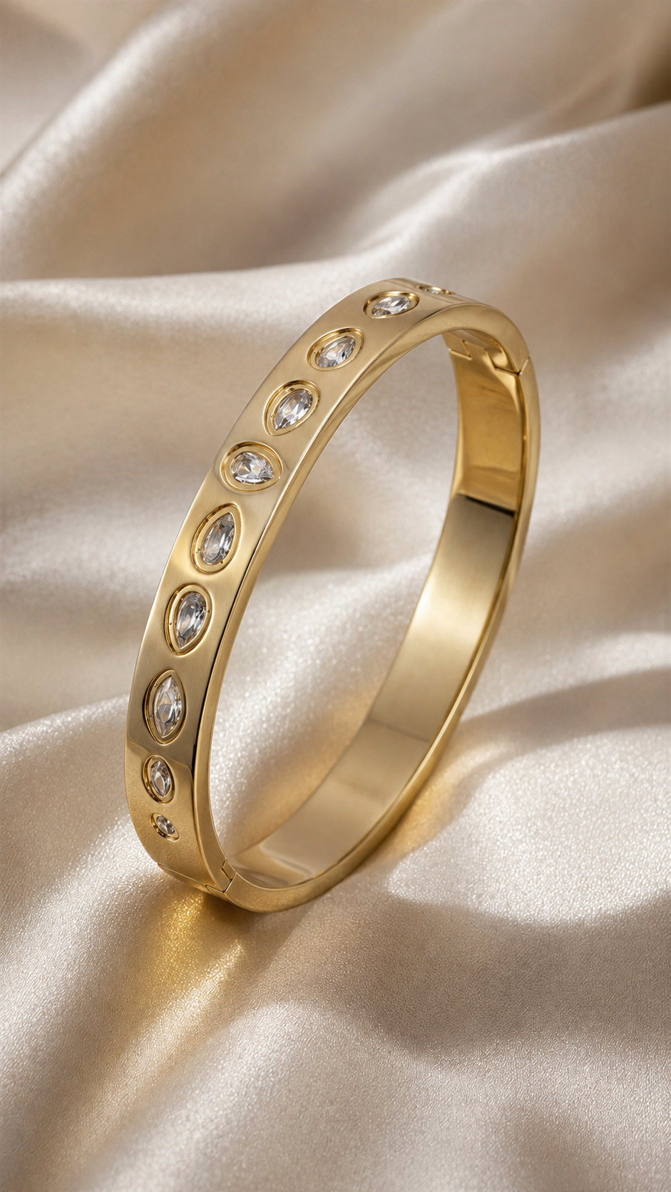 Èclat CZ Bangle | Gold
